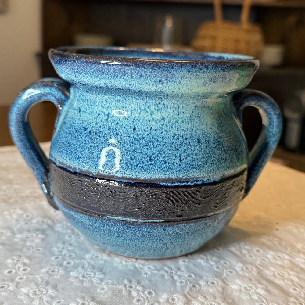 Mlos Signed Studio Pottery Blue Speckled Double Handled Vessel Pot 2012 Artisan